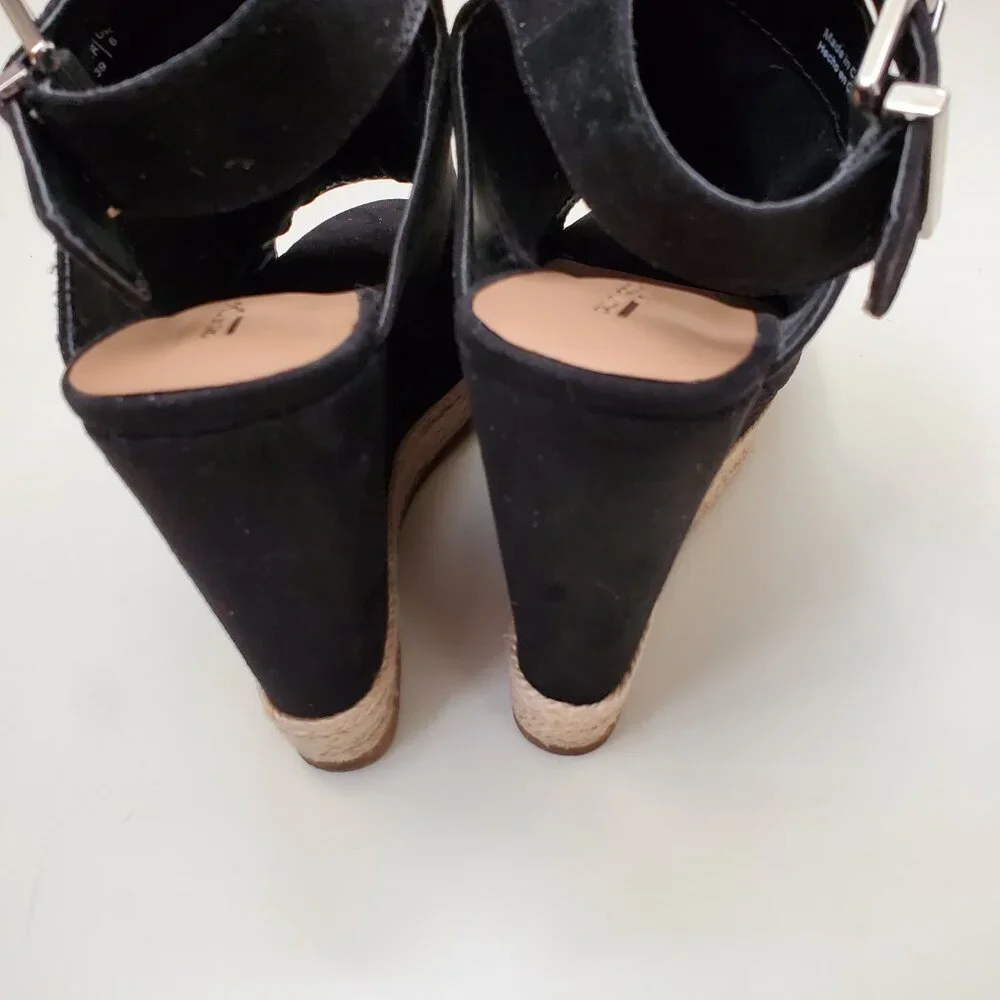 Black wedge espadrilles